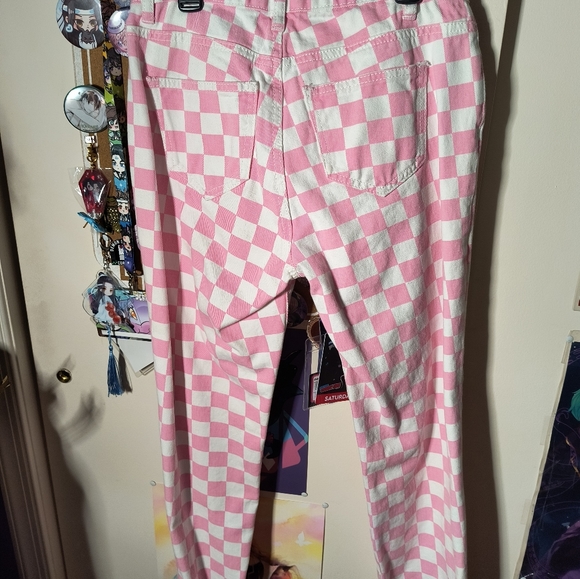 Hot Topic Pink and White Checkered Denim Pants - Picture 3 of 3